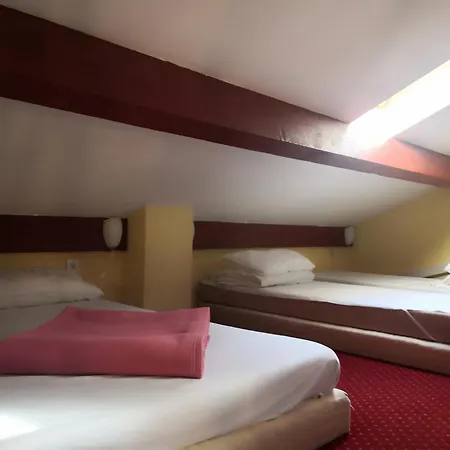 Le Clos Des Galejades Porquerolles Room photo